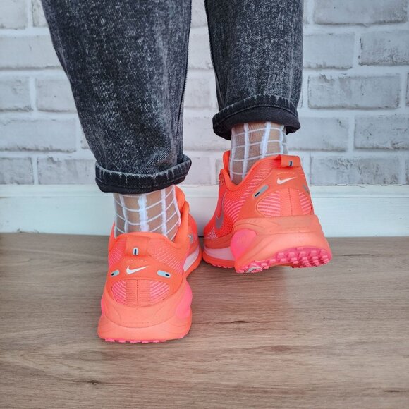 Nike ZoomX Womens Road Running Shoes Red White Sz 8 Sneaker Athletic HM6804-603 - Picture 7 of 14